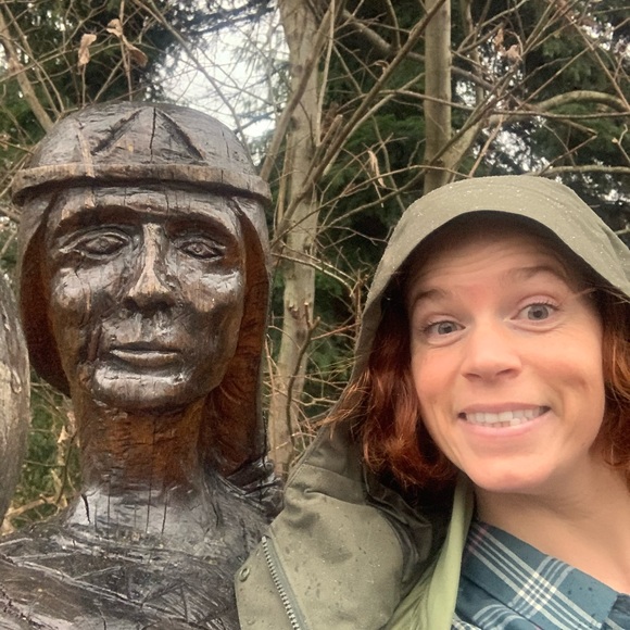 Meet your Posher, Jessica - Picture 2 of 4